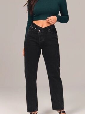 Abercrombie and Fitch High Rise Dad Jean Regular